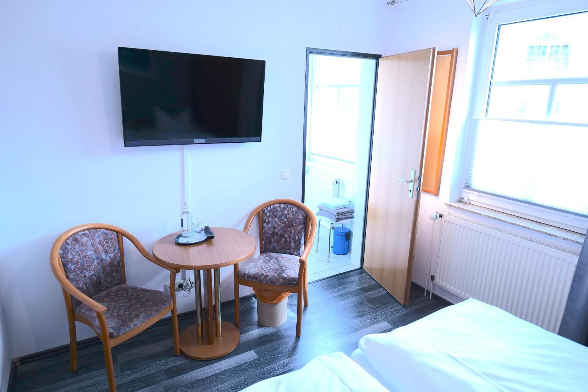 Hotel & Restaurant Am Bodden بوتبوس المظهر الخارجي الصورة