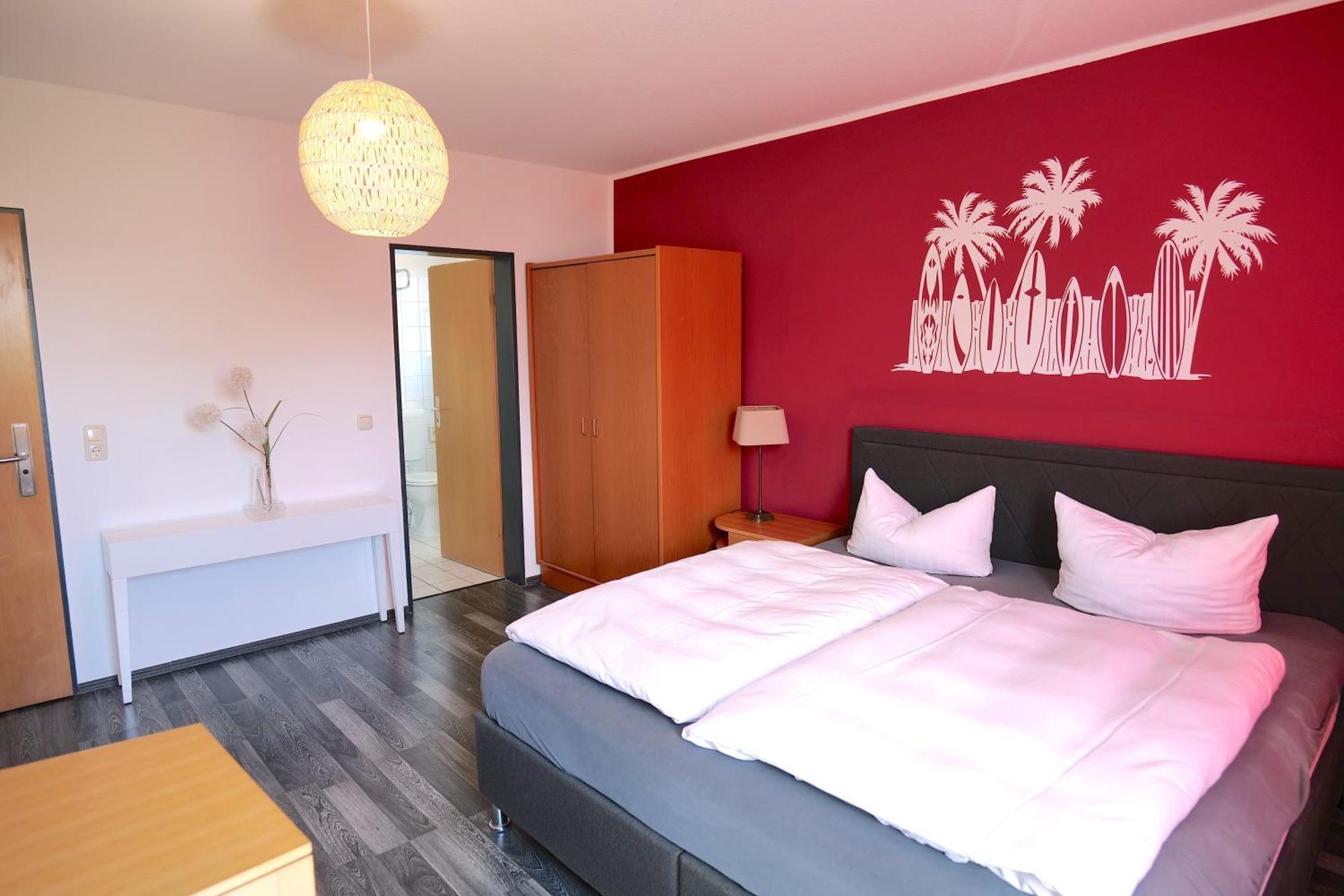 Hotel & Restaurant Am Bodden بوتبوس المظهر الخارجي الصورة